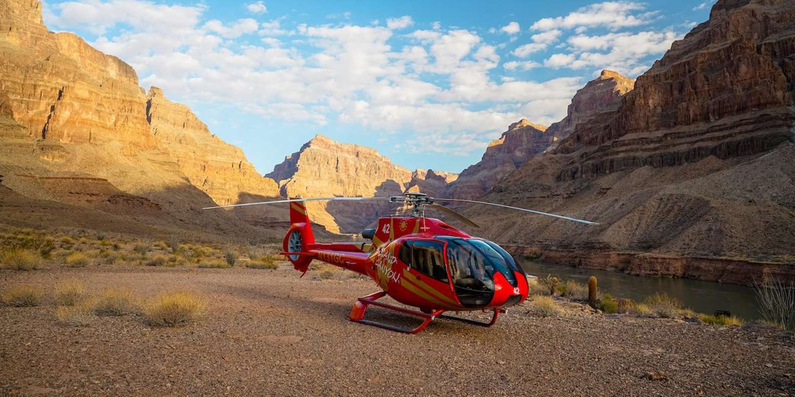 Travel photograph related to Grand Canyon Deluxe Helicopter Tour From Las Vegas